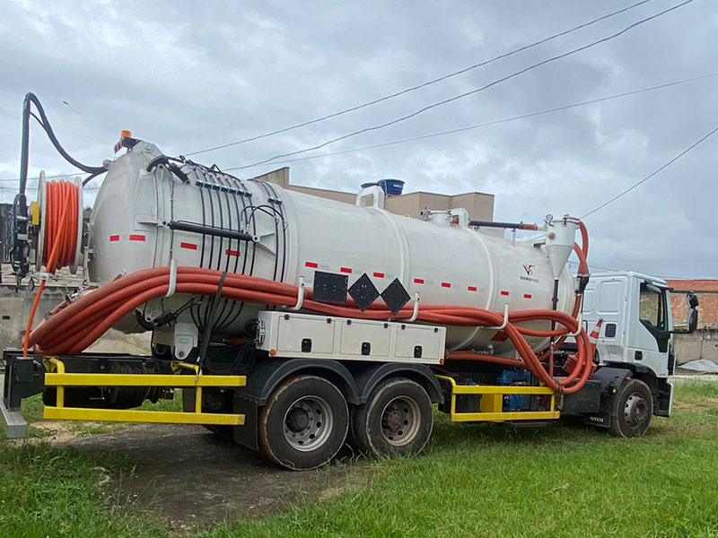 Coleta e Transporte de Efluentes L�quidos